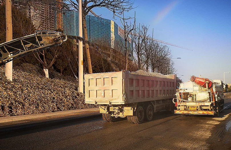 彩色瀝青冷補(bǔ)料的養(yǎng)護(hù)要注意什么？